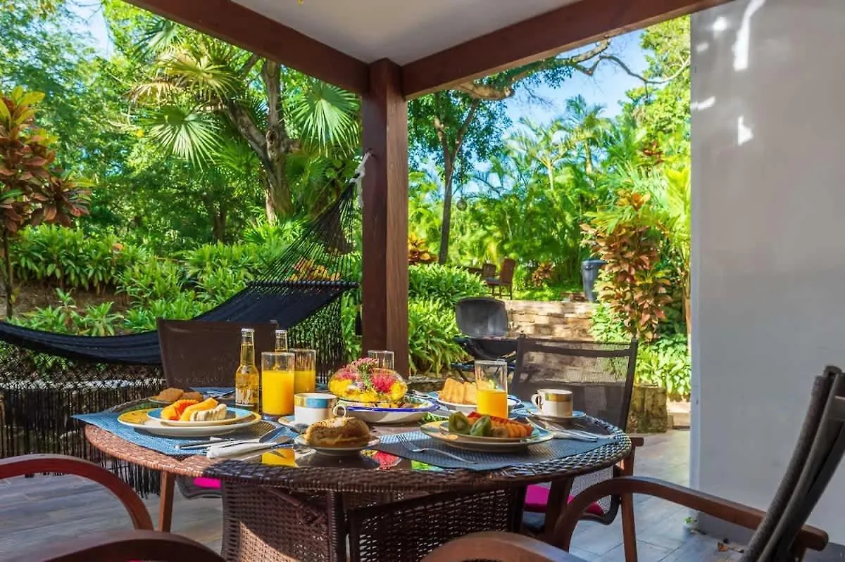 Tropical Oasis With Cenote & Pool Walk To Beach Playa del Carmen